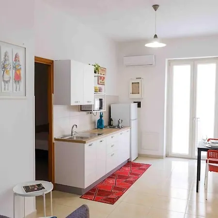 Apartment Paola 1